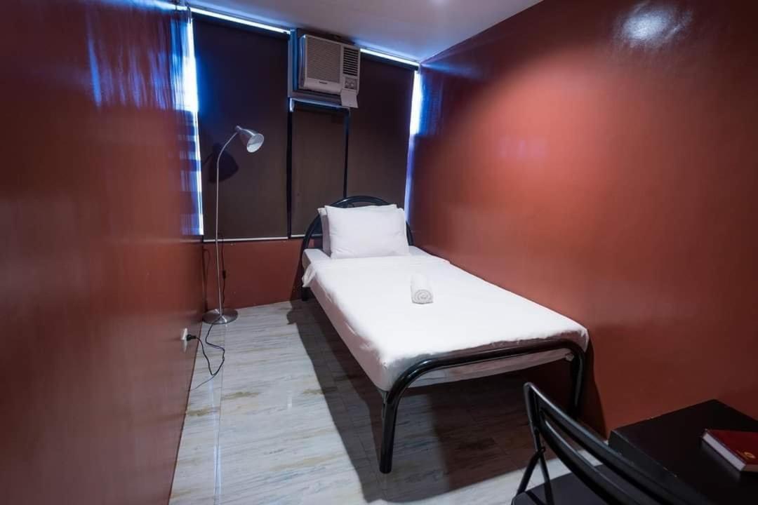 Hotel Rosemarie Manila
